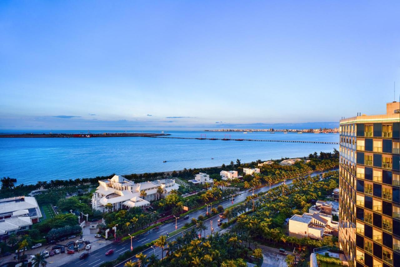 Holiday Inn Haikou West Coast By Ihg Esterno foto