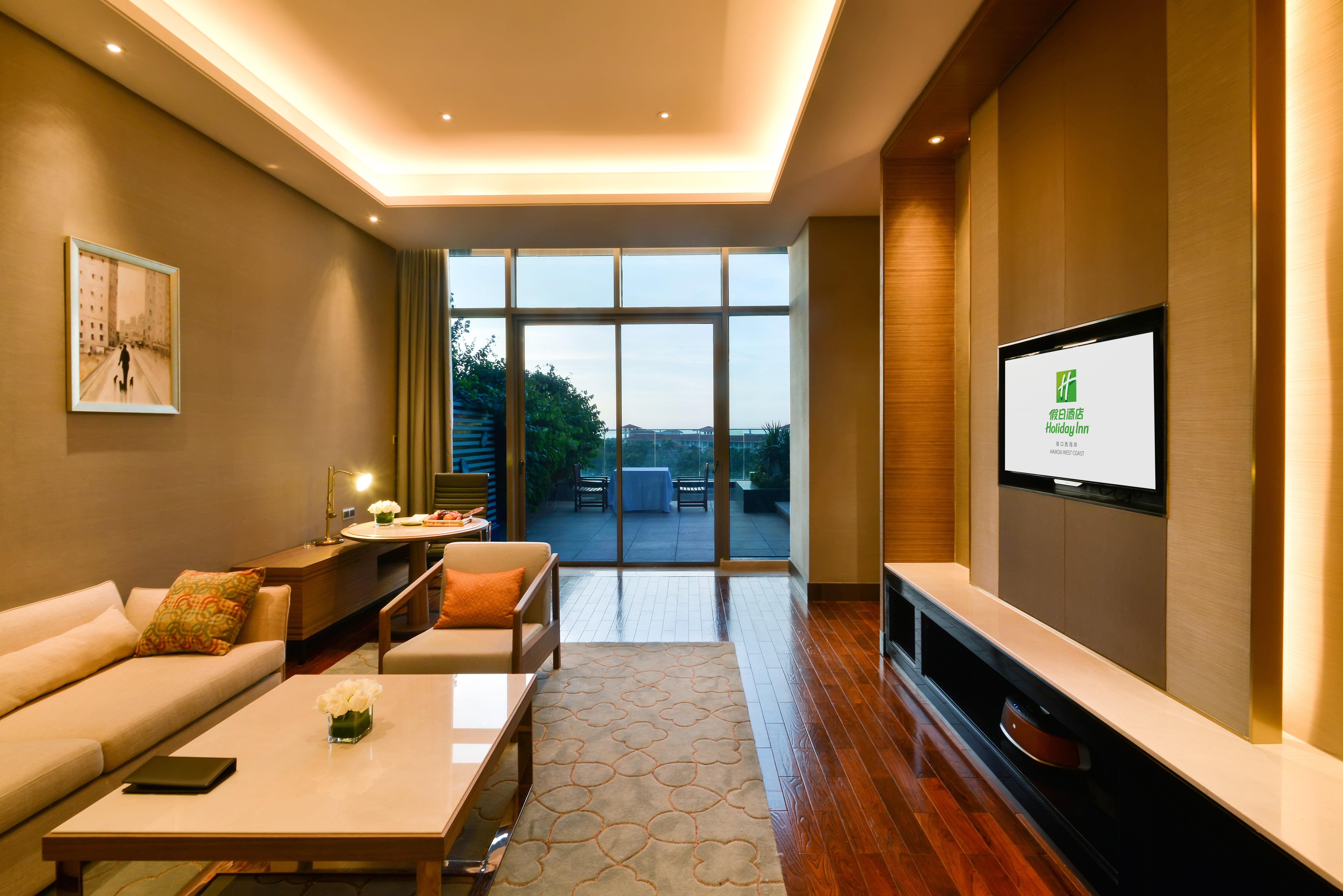 Holiday Inn Haikou West Coast By Ihg Esterno foto