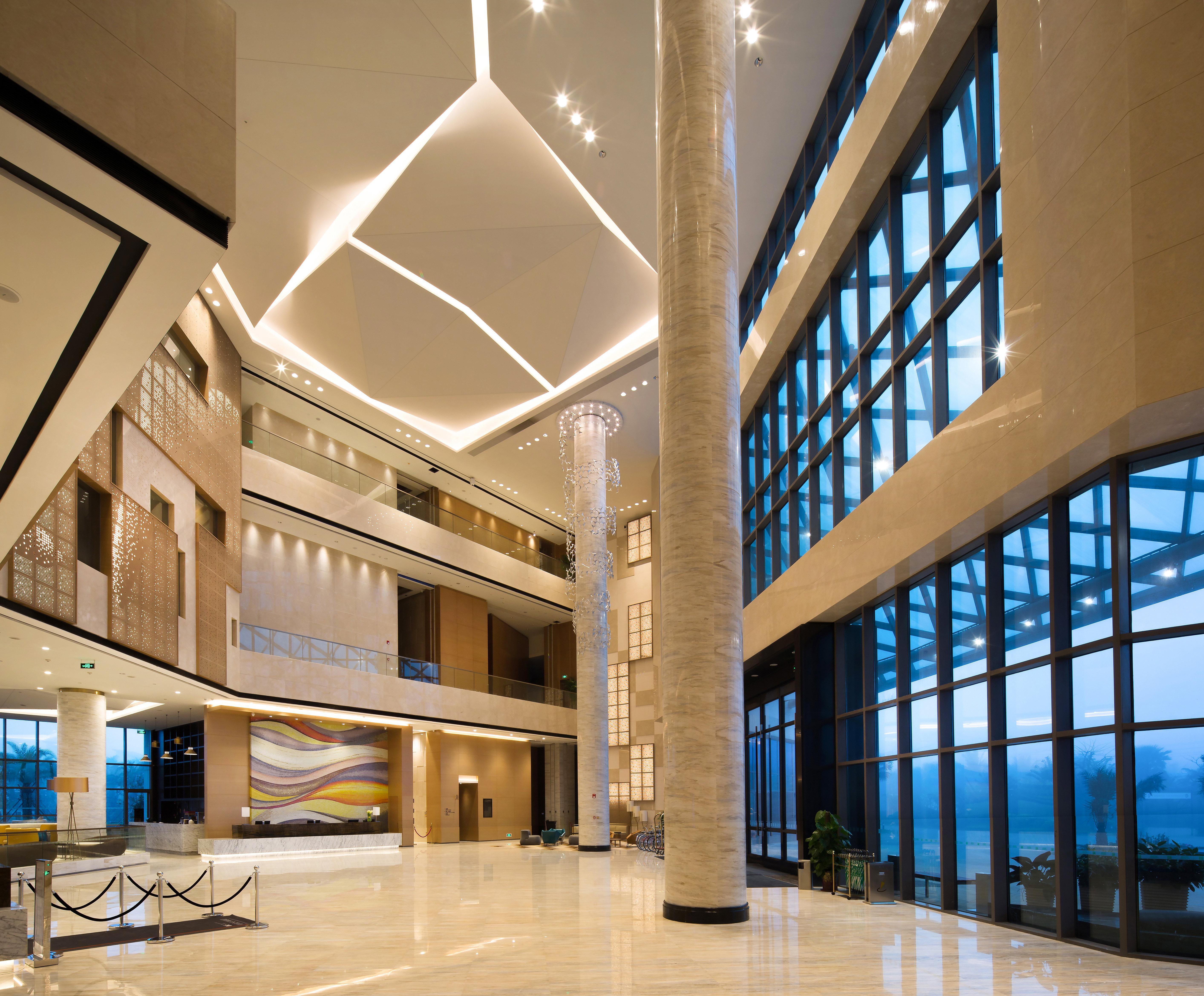 Holiday Inn Haikou West Coast By Ihg Esterno foto