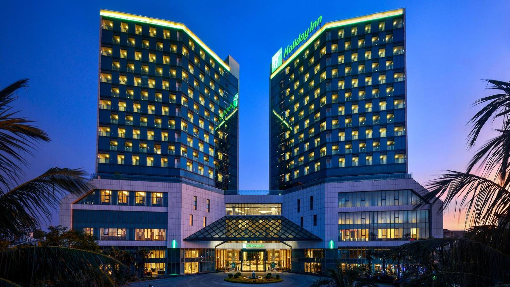 Holiday Inn Haikou West Coast By Ihg Esterno foto